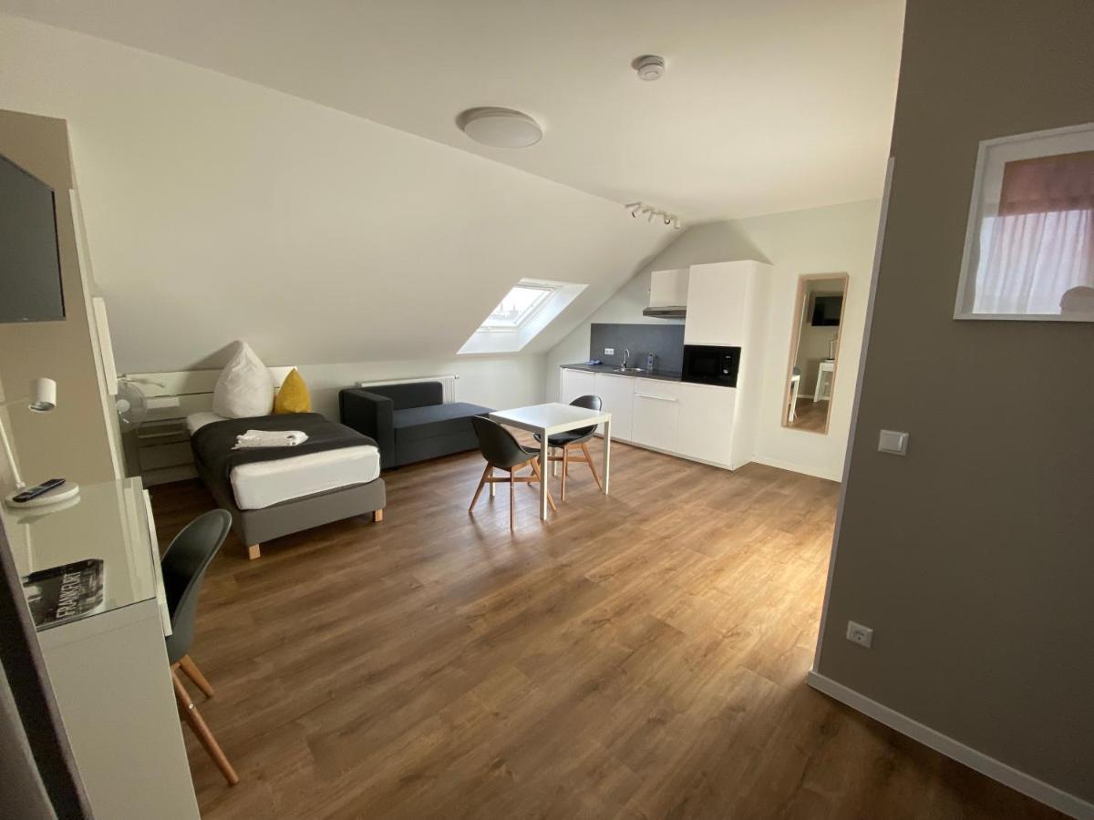Zur Waldlust Hotel Frankfurt am Main ภายนอก รูปภาพ